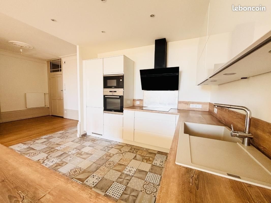 Appartement à vendre, 106m², Roanne
