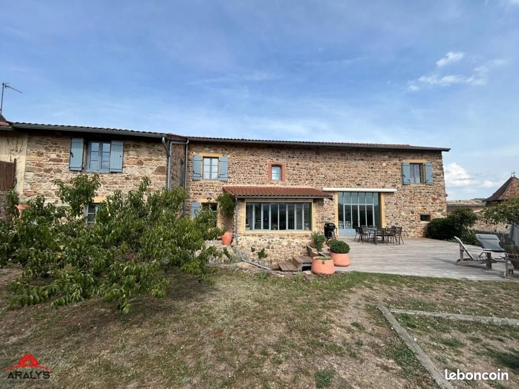 Maison à vendre, 250m², Lentigny