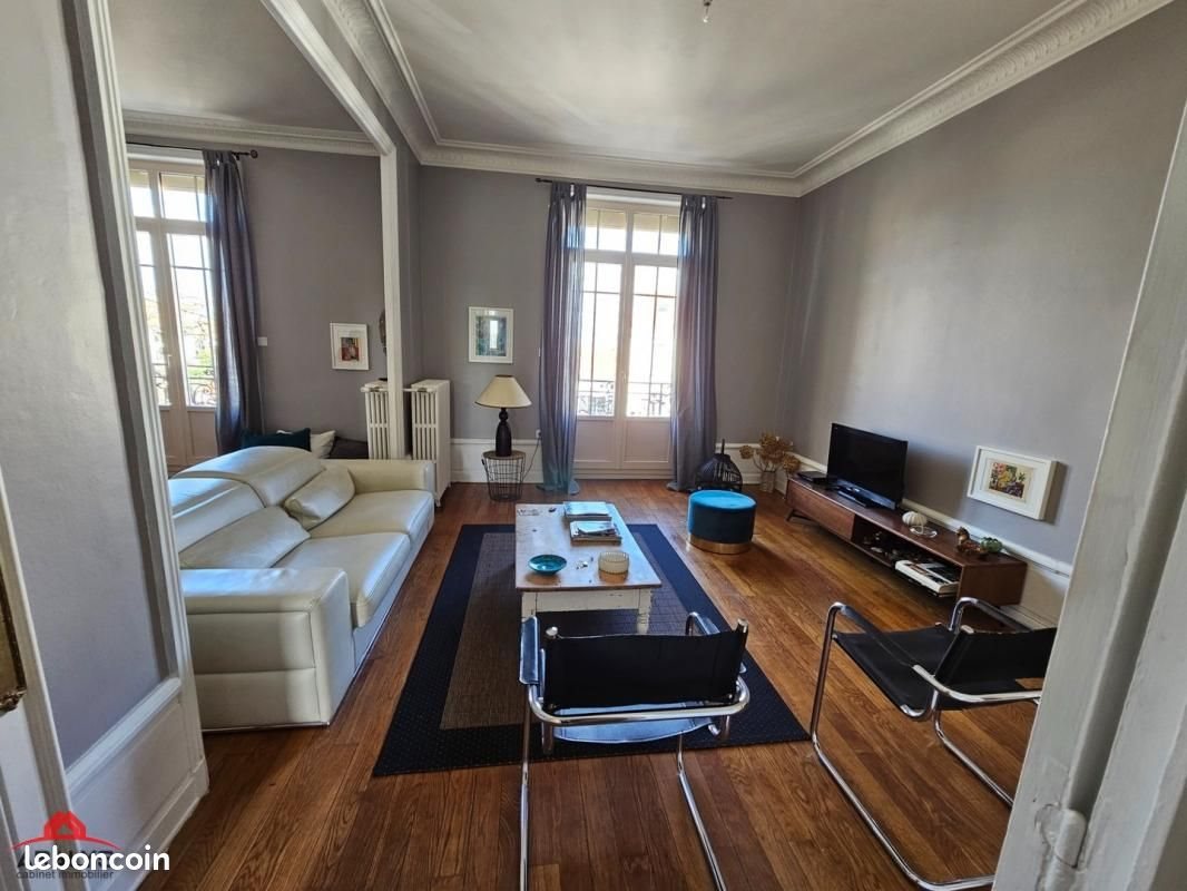 Appartement à louer, 128m², Roanne