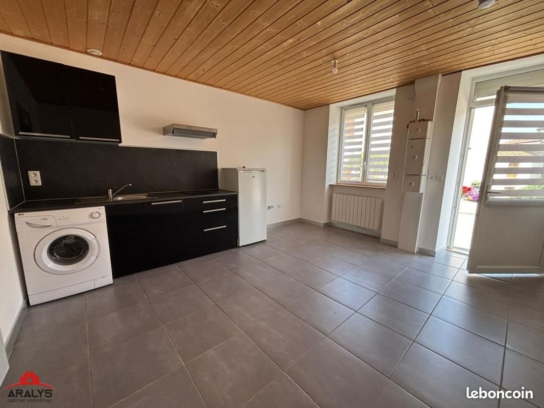 Appartement à louer, 22m², Saint-Alban-les-Eaux