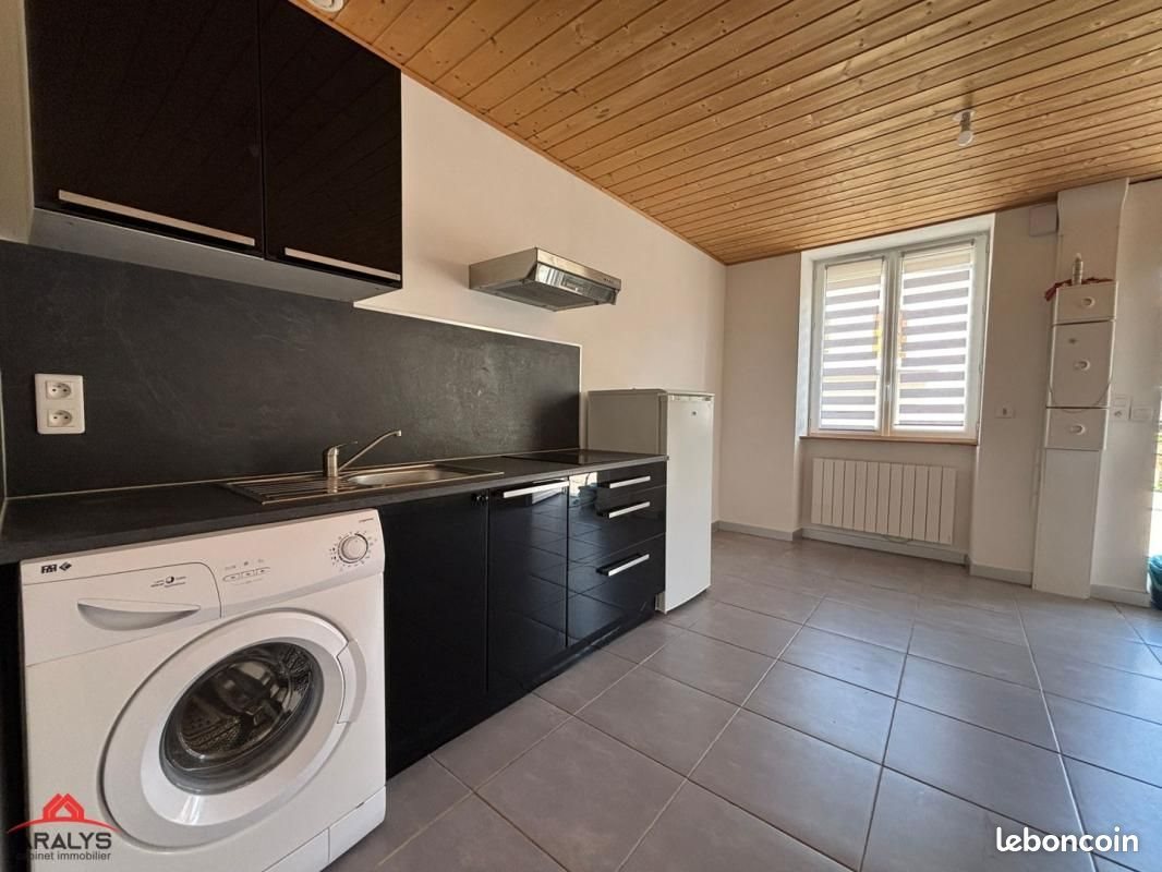 Appartement à louer, 22m², Saint-Alban-les-Eaux