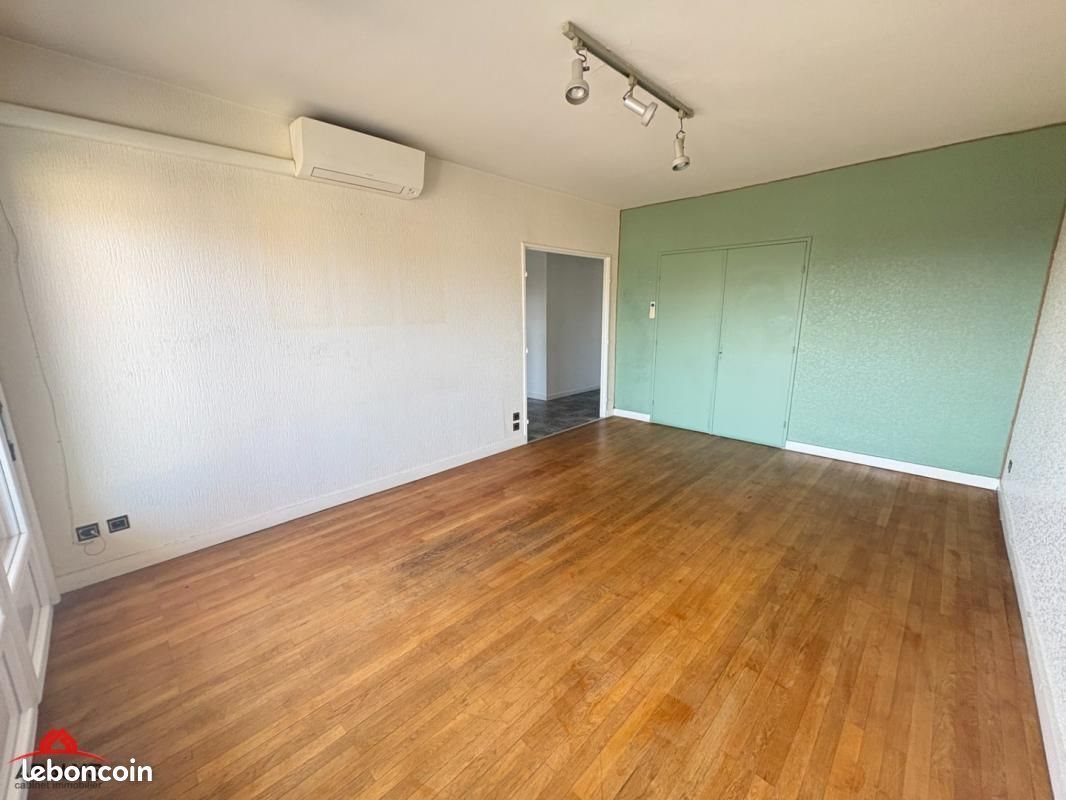 Appartement à louer, 50m², Roanne