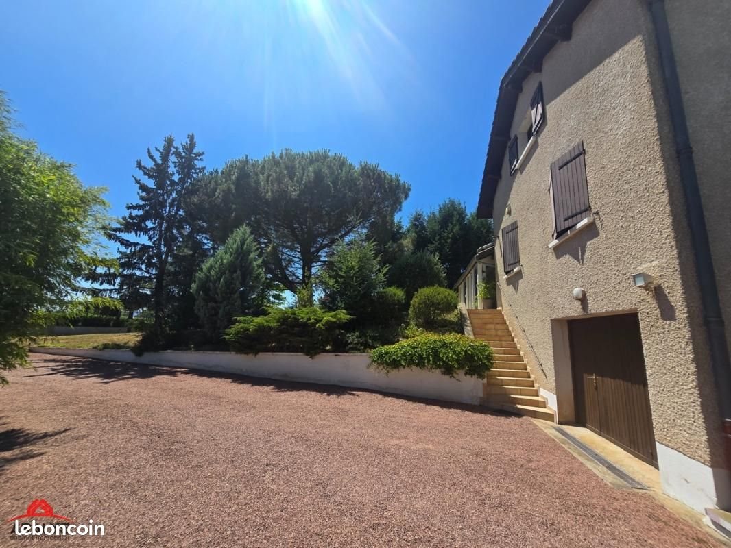 Maison à vendre, 135m², Mably