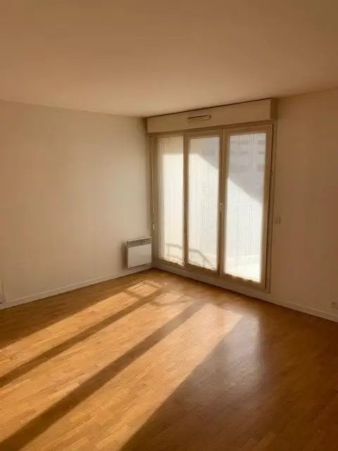 Appartement à louer, 68m², Issy-les-Moulineaux