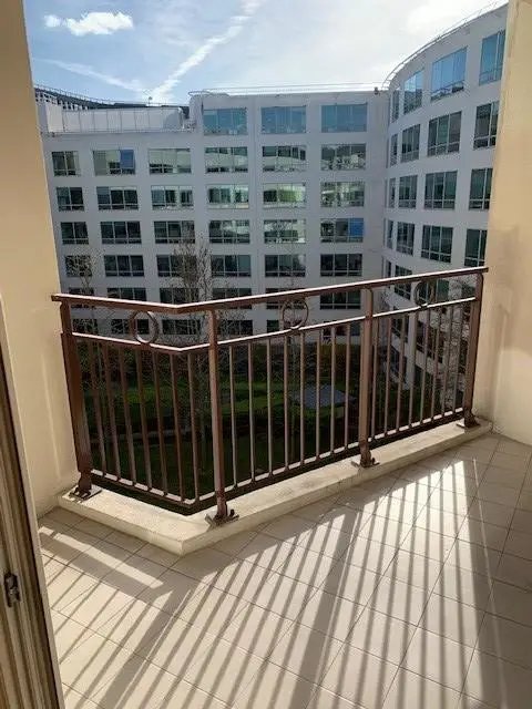 Appartement à louer, 68m², Issy-les-Moulineaux