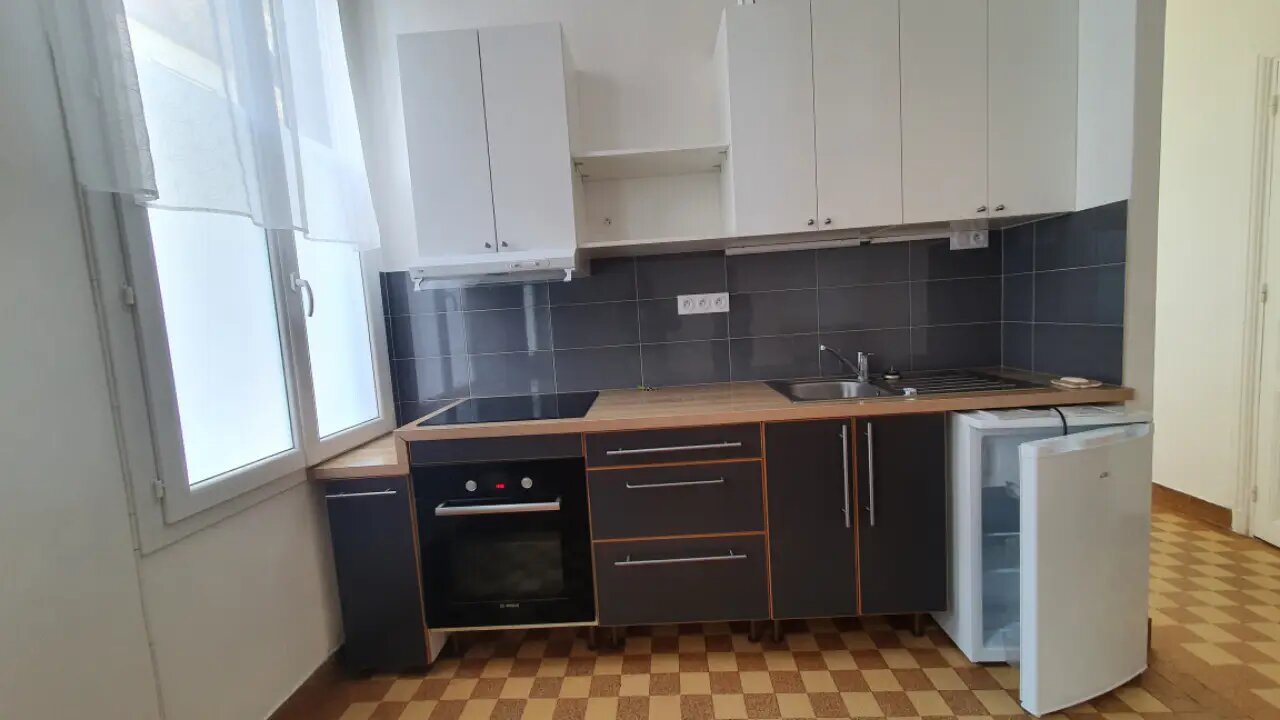 Appartement à louer, 39m², Courbevoie