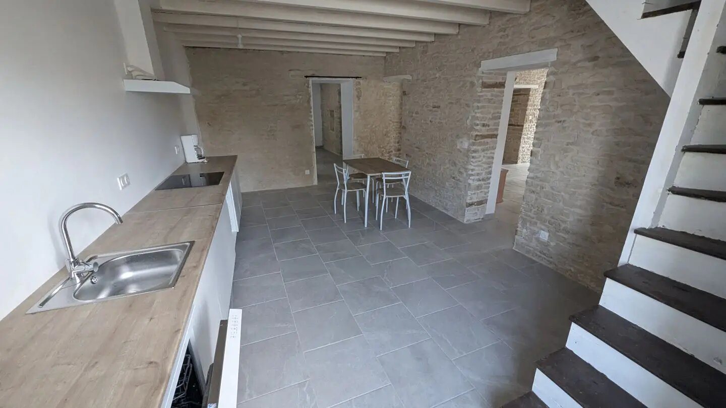 Maison à vendre, 165m², Saint-Hilaire-la-Palud