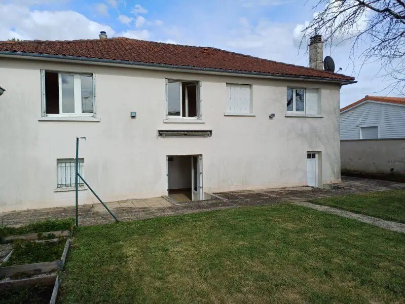 Maison à vendre, 146m², Magné