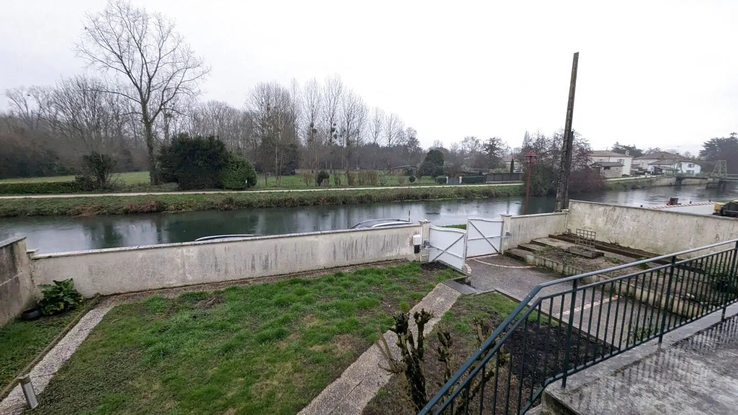 Maison à vendre, 146m², Magné