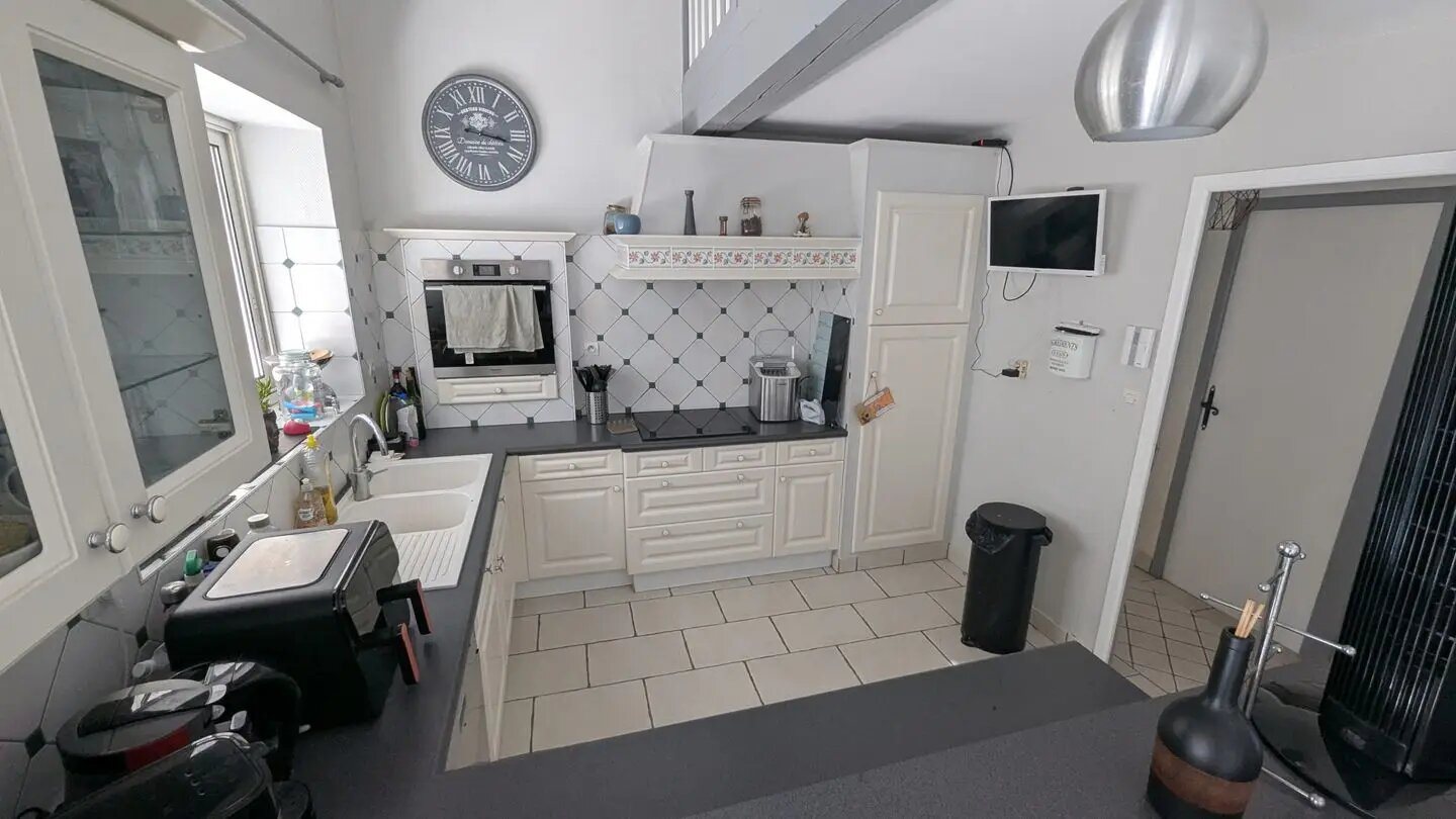 Maison à vendre, 305m², Saint-Hilaire-la-Palud