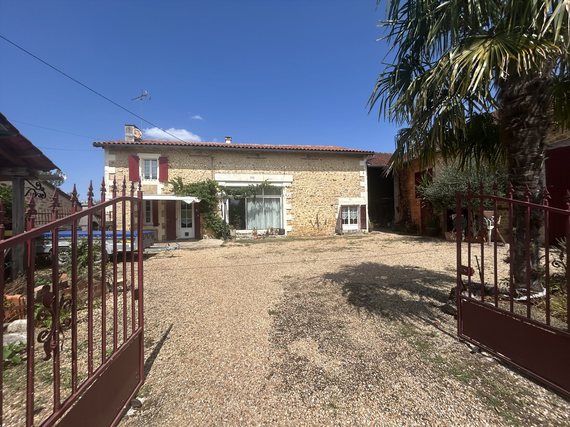 Maison à vendre, 200m², Vitrac-Saint-Vincent