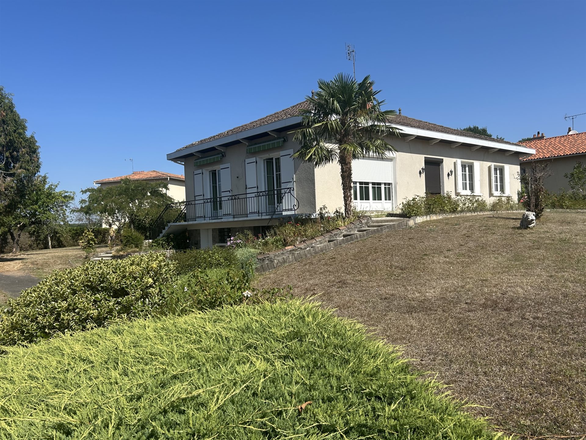 Maison à vendre, 119m², Chabanais