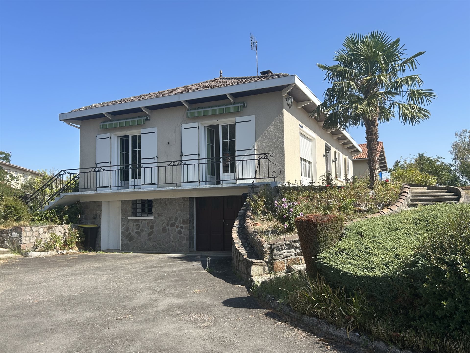 Maison à vendre, 119m², Chabanais