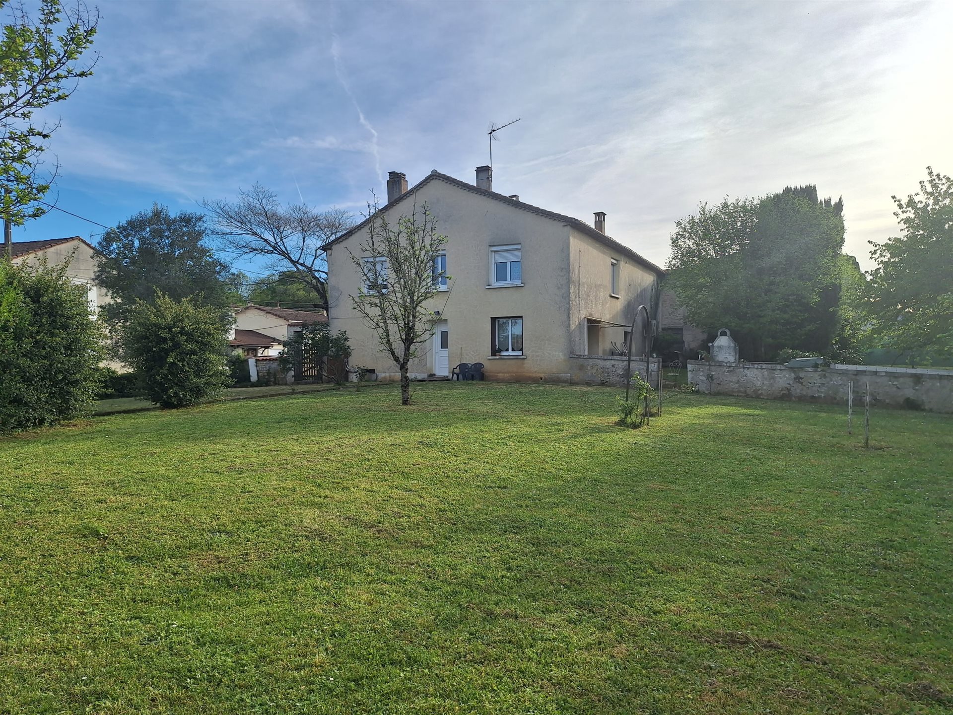 Maison à vendre, 101m², La Rochefoucauld-en-Angoumois