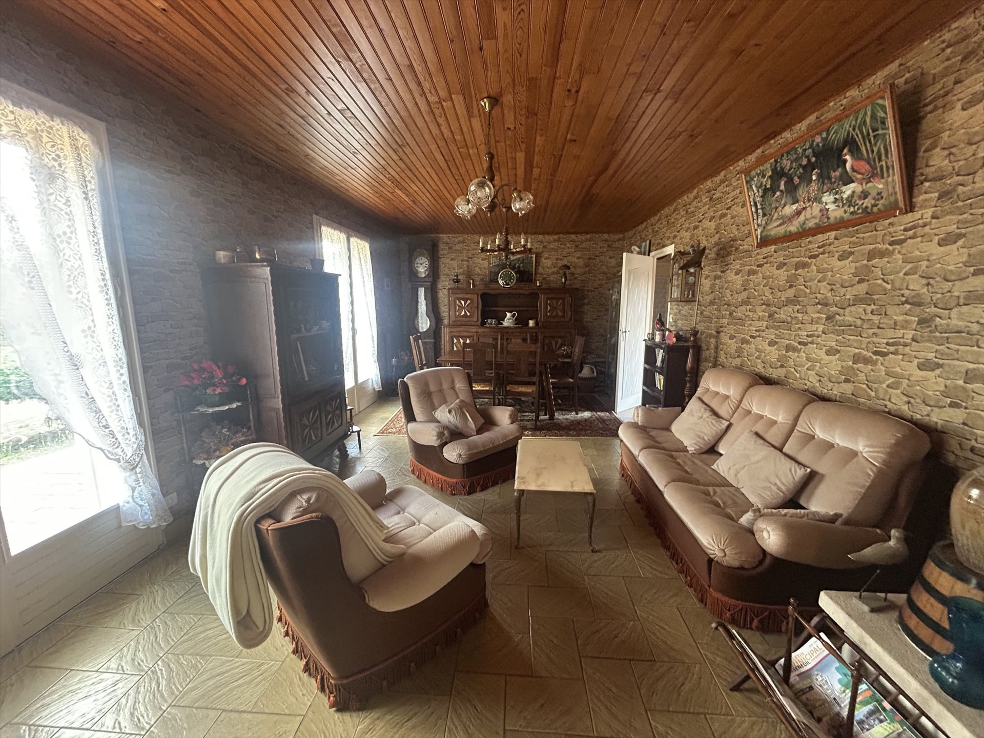 Maison à vendre, 90m², Chasseneuil-sur-Bonnieure