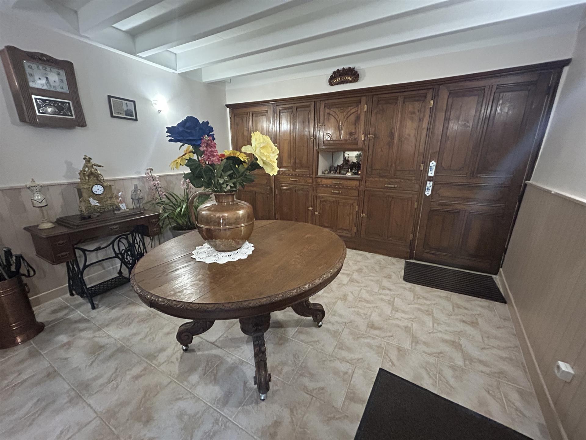 Maison à vendre, 220m², Vitrac-Saint-Vincent