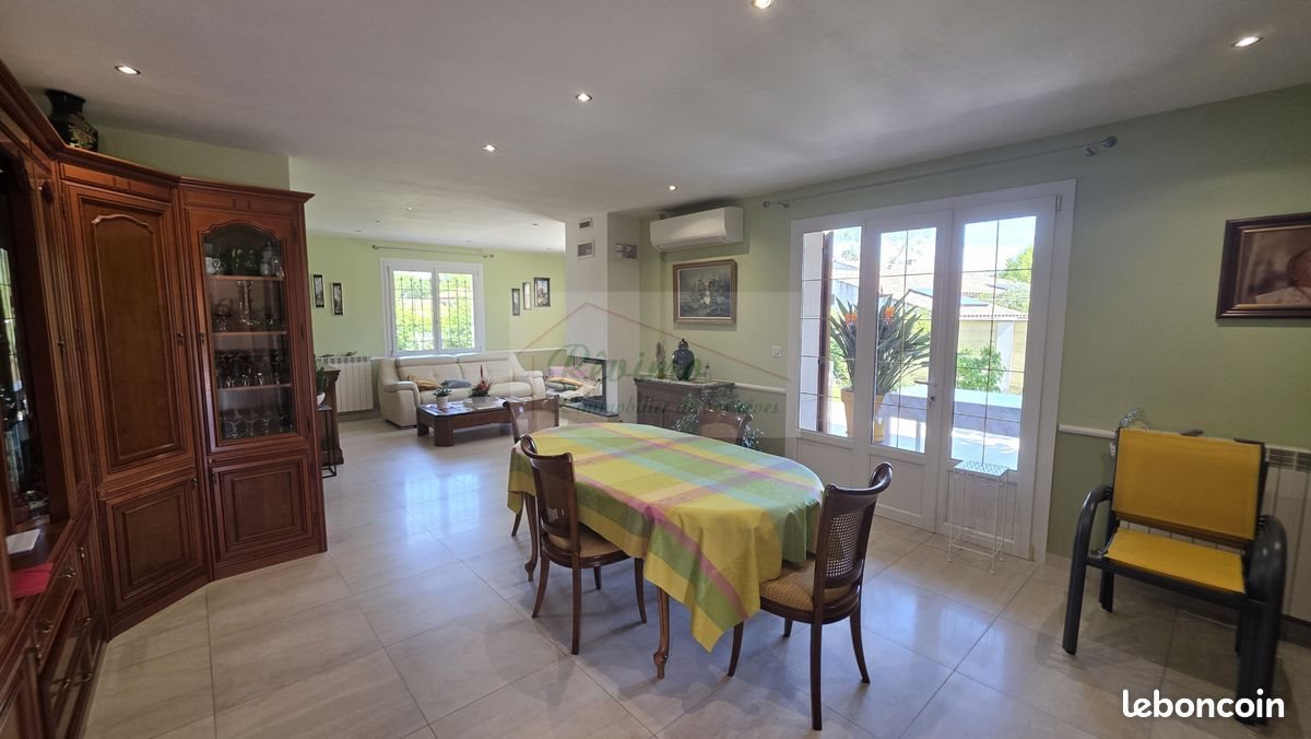 Maison à vendre, 150m², Galargues