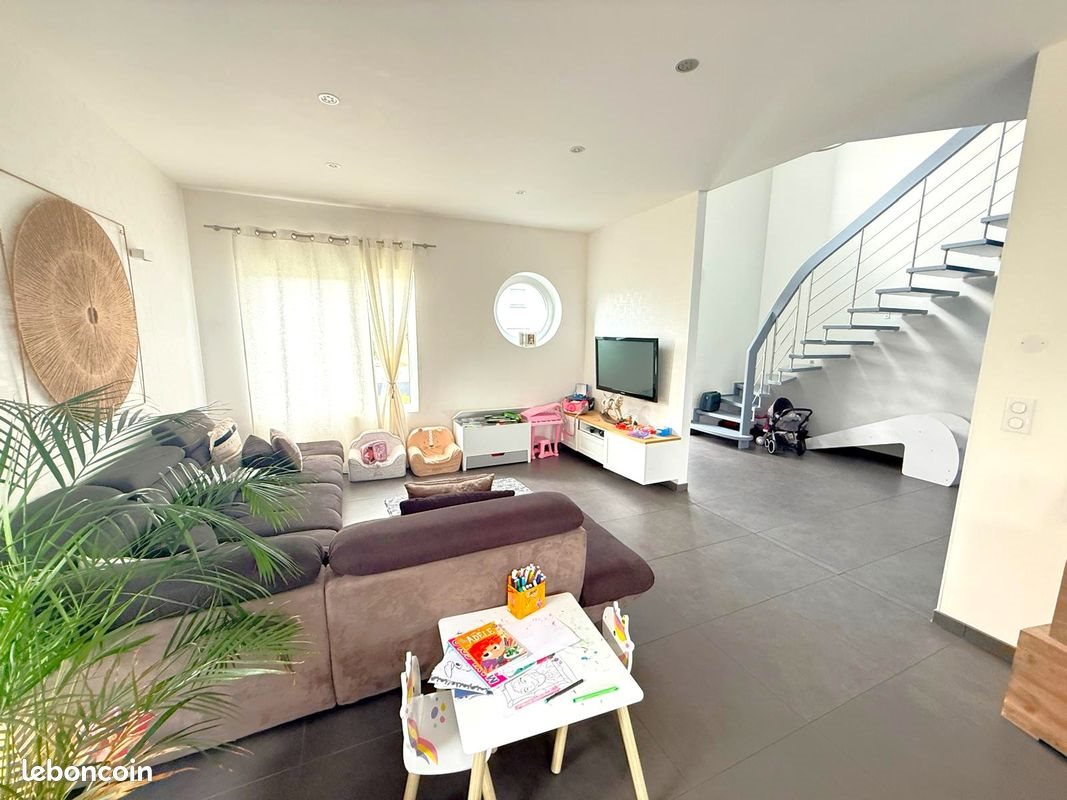 Maison à vendre, 150m², Amanvillers