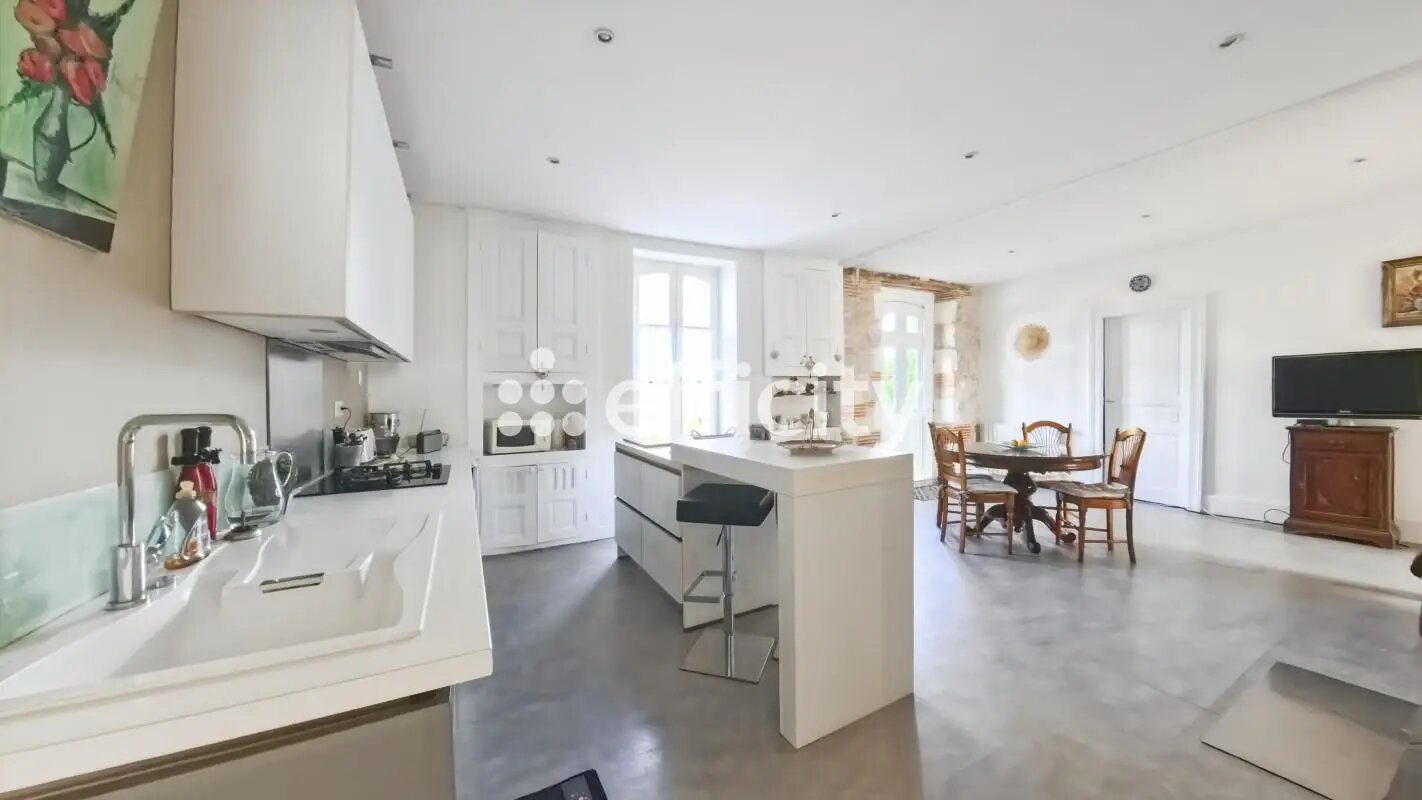 Maison à vendre, 128m², Saint-Pastour