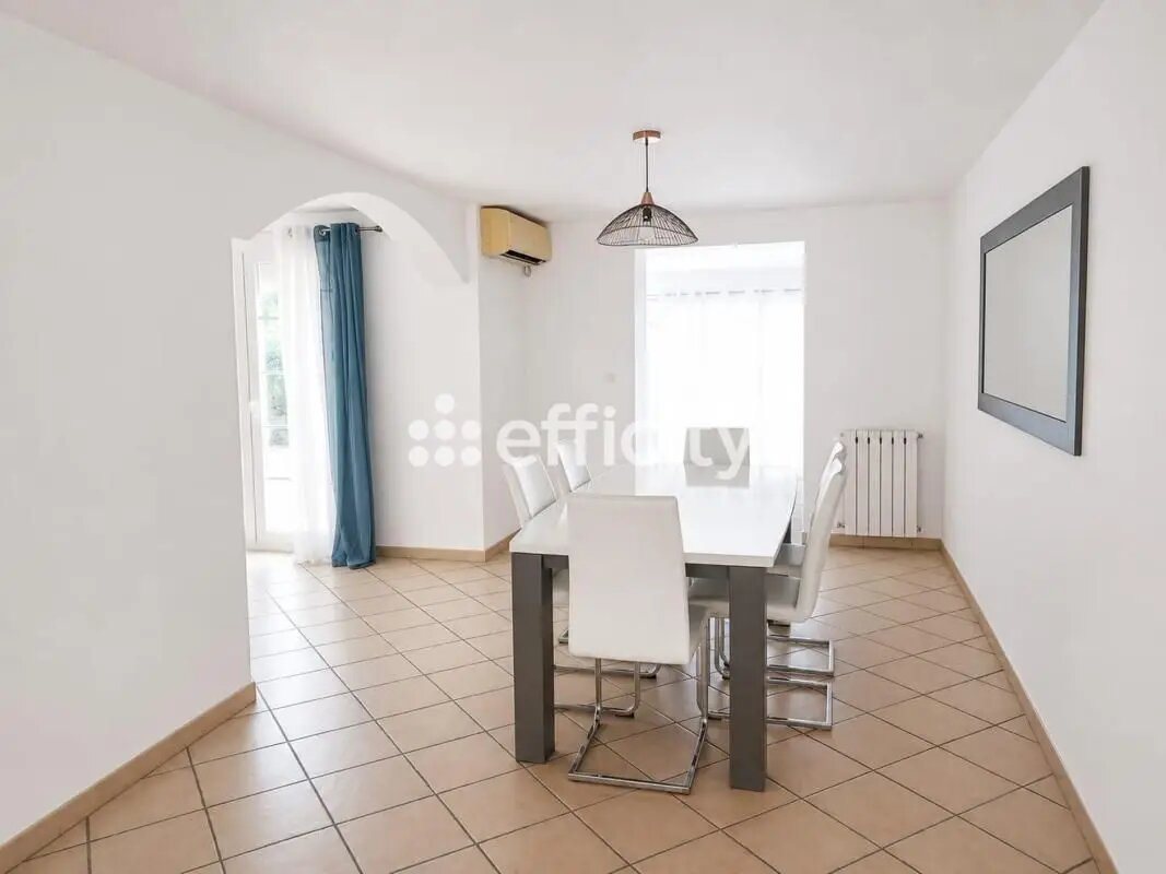 Maison à vendre, 162m², Rognac