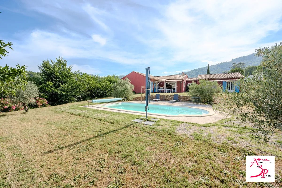 Maison à vendre, 146m², Collobrières