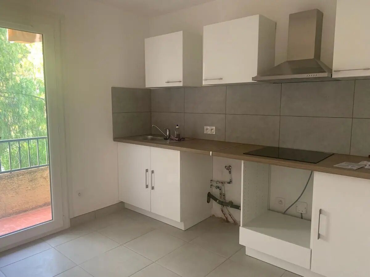 Appartement à louer, 82m², Puget-Ville