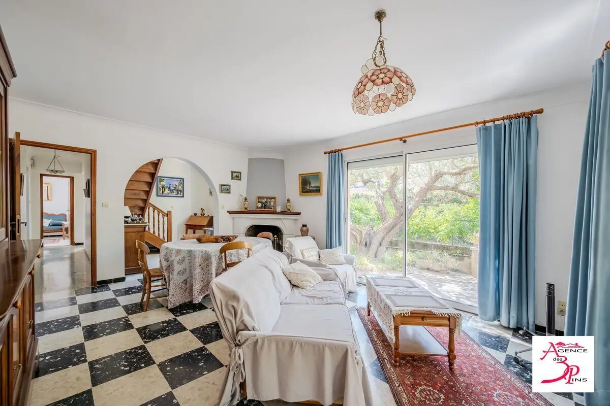 Maison à vendre, 175m², Pierrefeu-du-Var