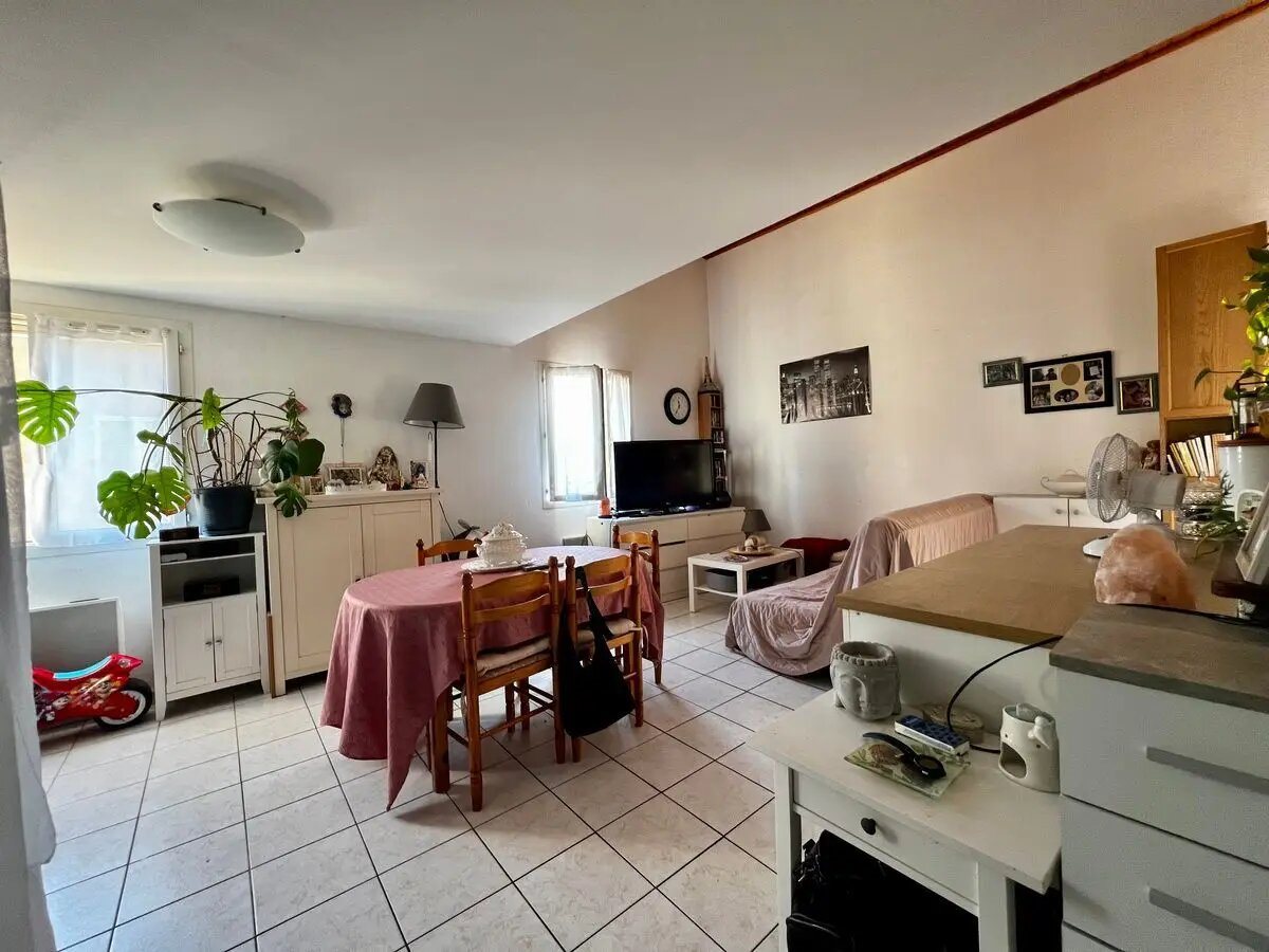 Appartement à vendre, 61m², Puget-Ville