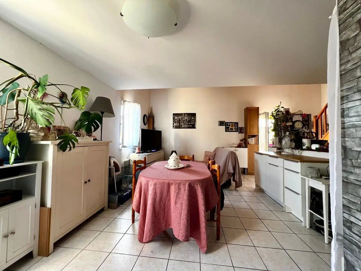 Appartement à vendre, 61m², Puget-Ville