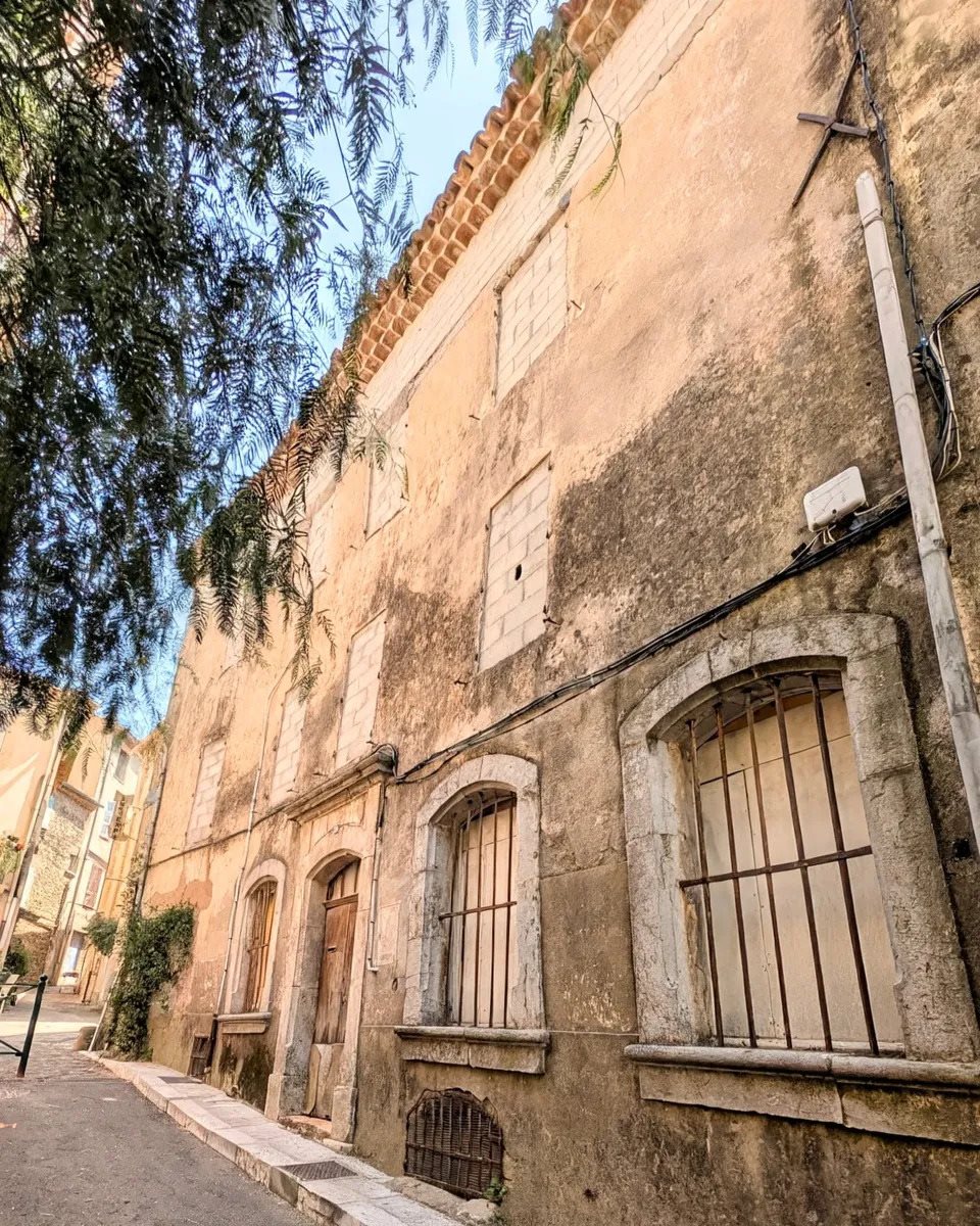 Maison à vendre, 300m², Collobrières