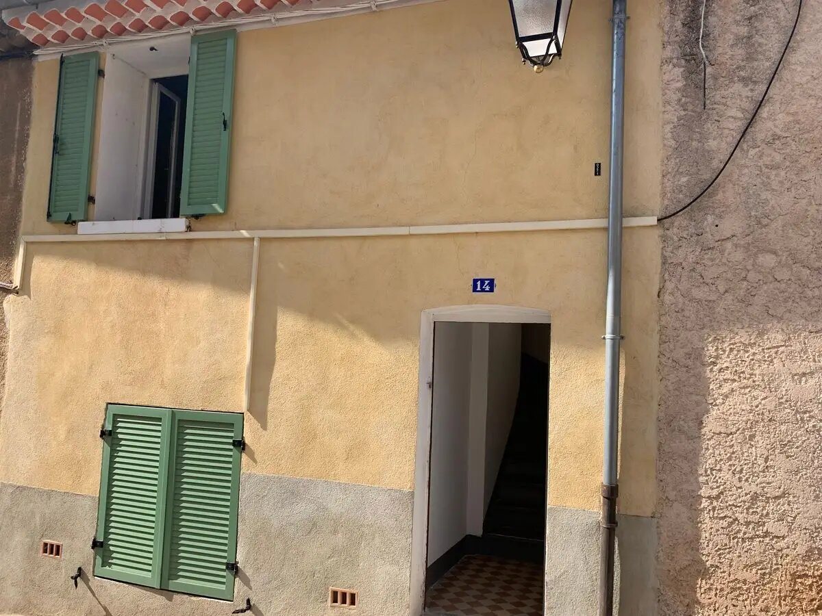 Appartement à louer, 34m², Pierrefeu-du-Var