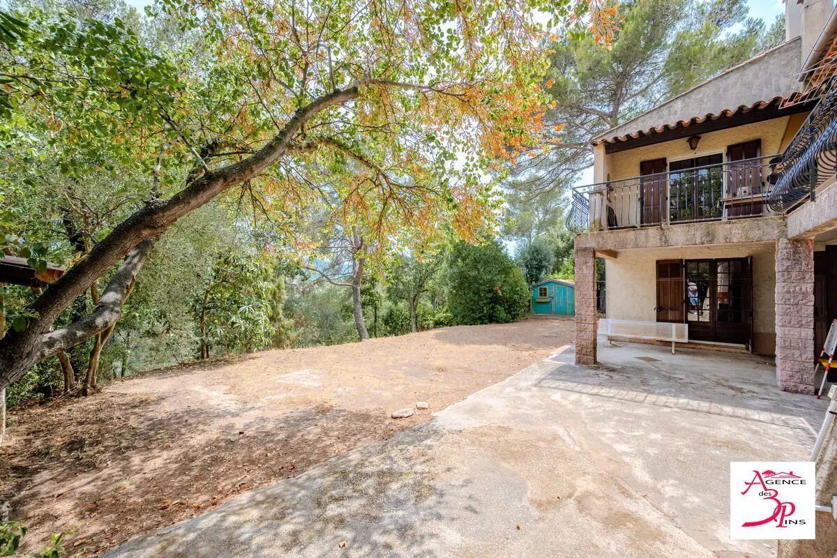 Maison à vendre, 163m², Pierrefeu-du-Var