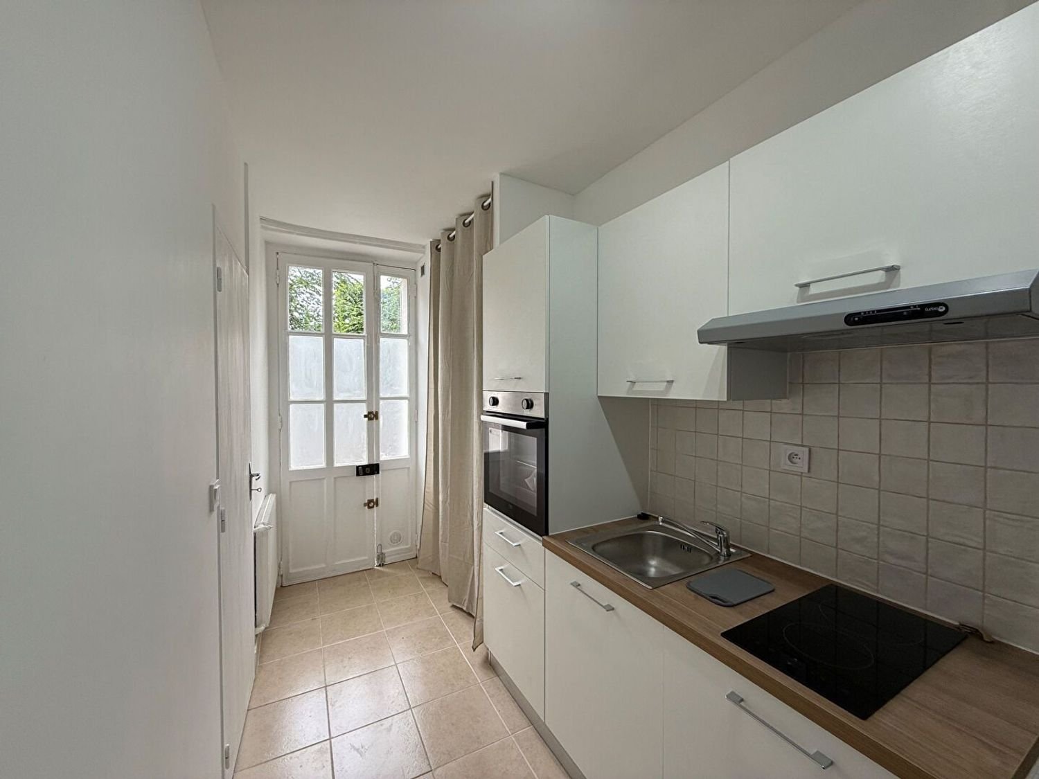 Appartement à louer, 16m², Versailles