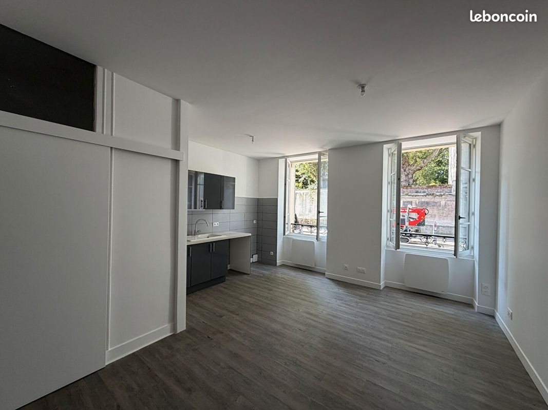 Appartement à louer, 23m², Versailles
