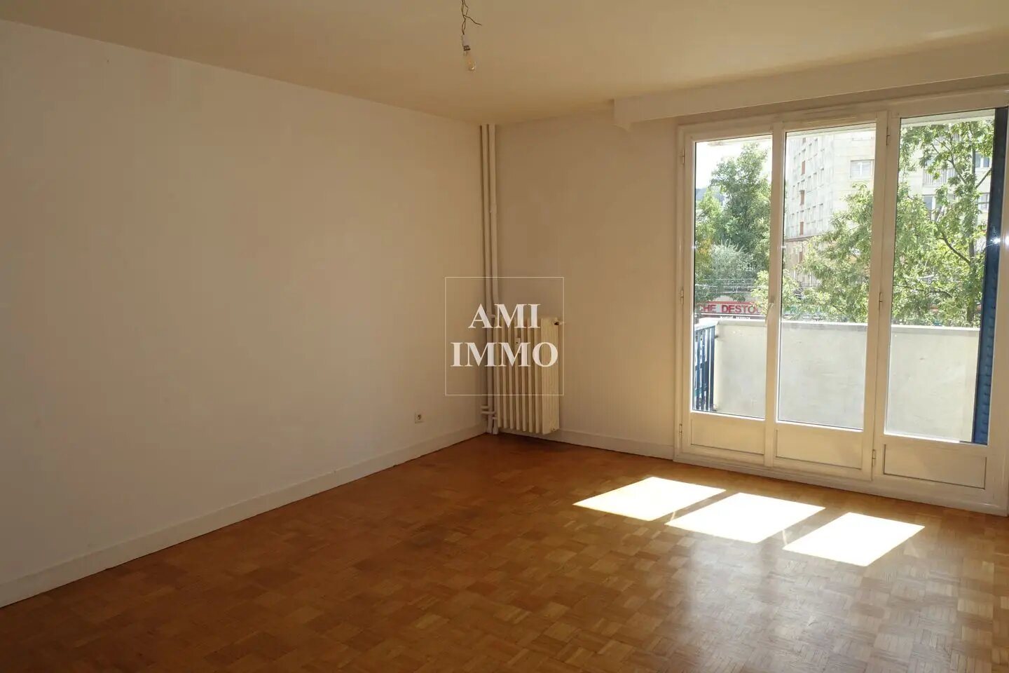 Appartement à louer, 70m², Châtillon