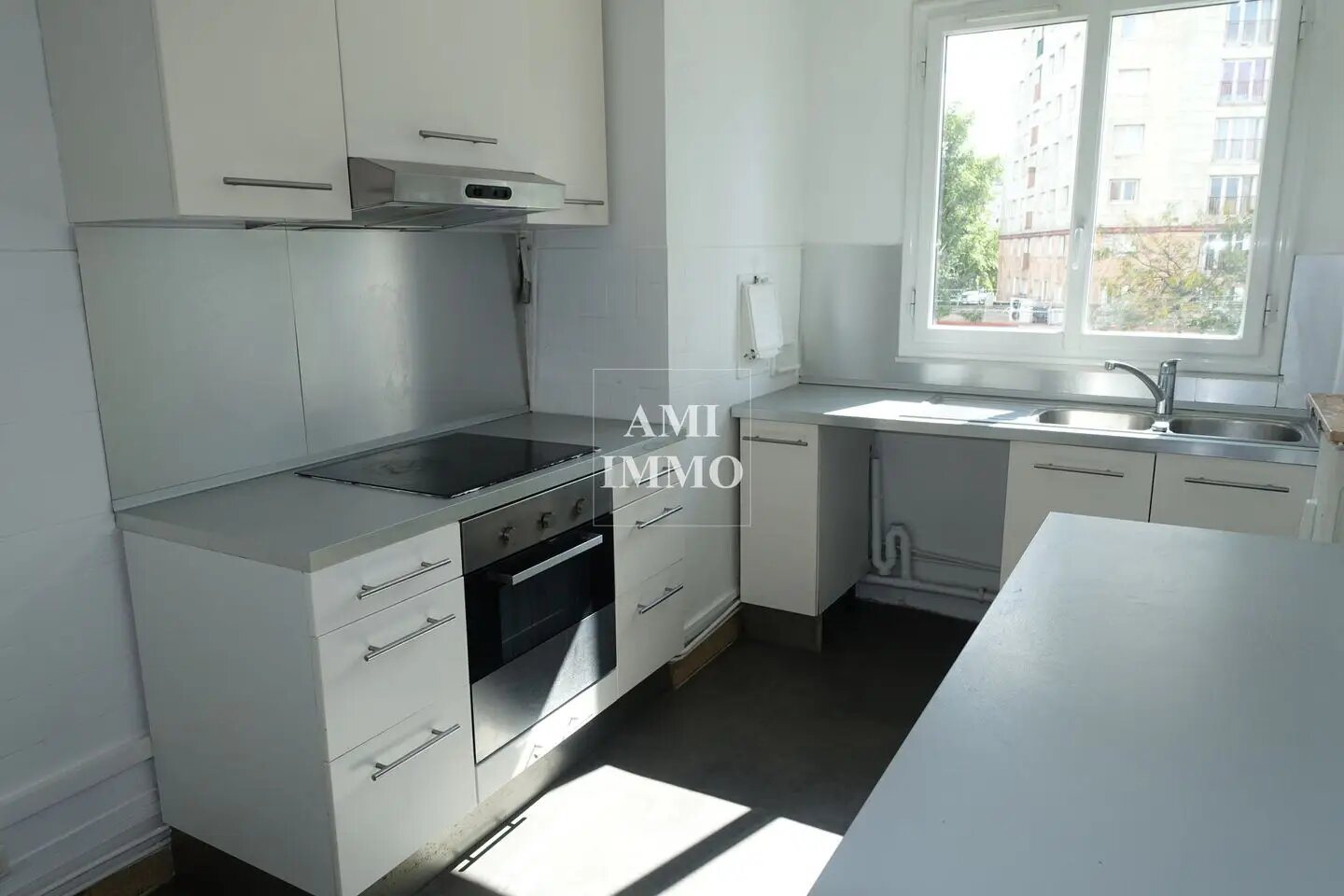 Appartement à louer, 70m², Châtillon