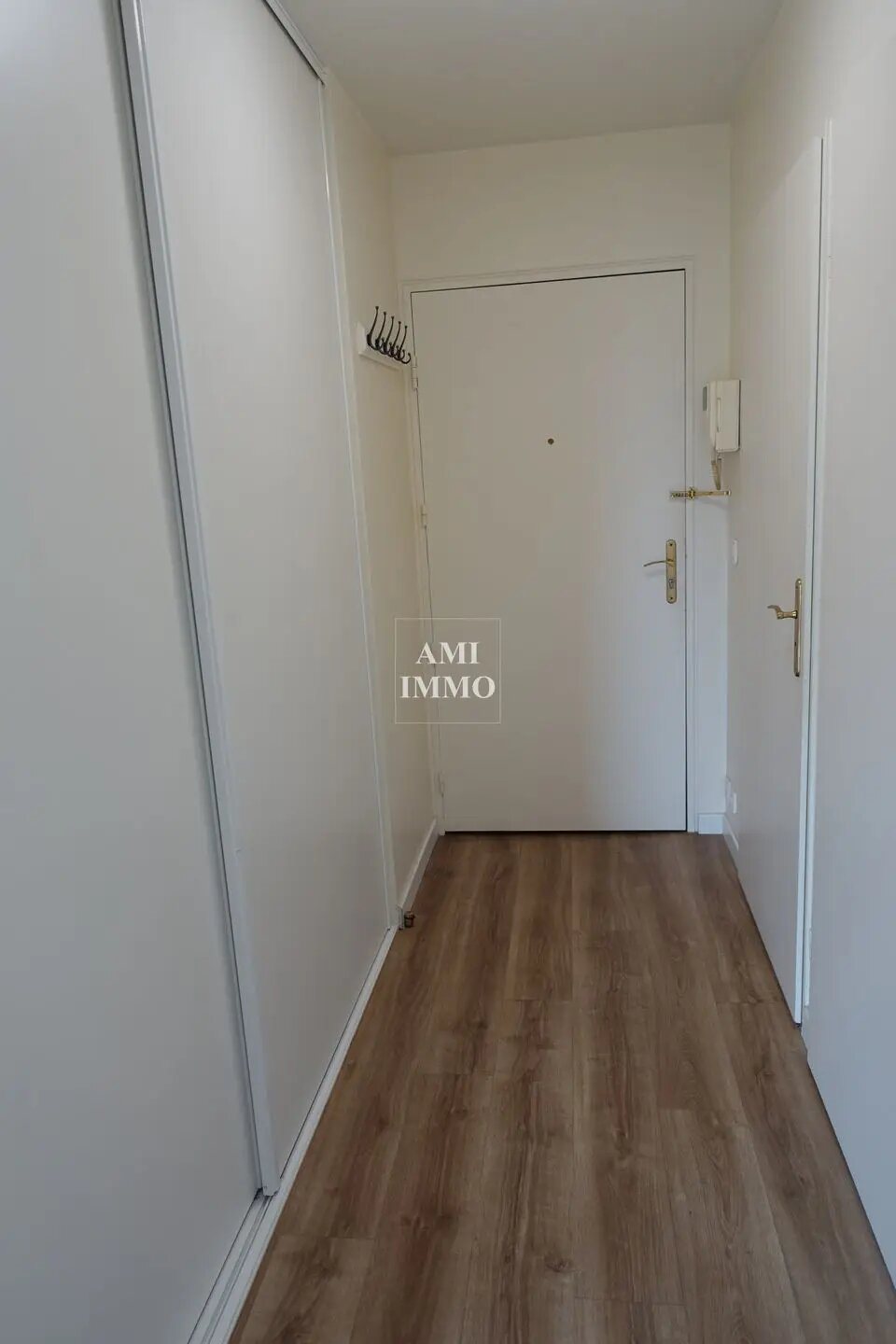 Appartement à louer, 27m², Châtillon