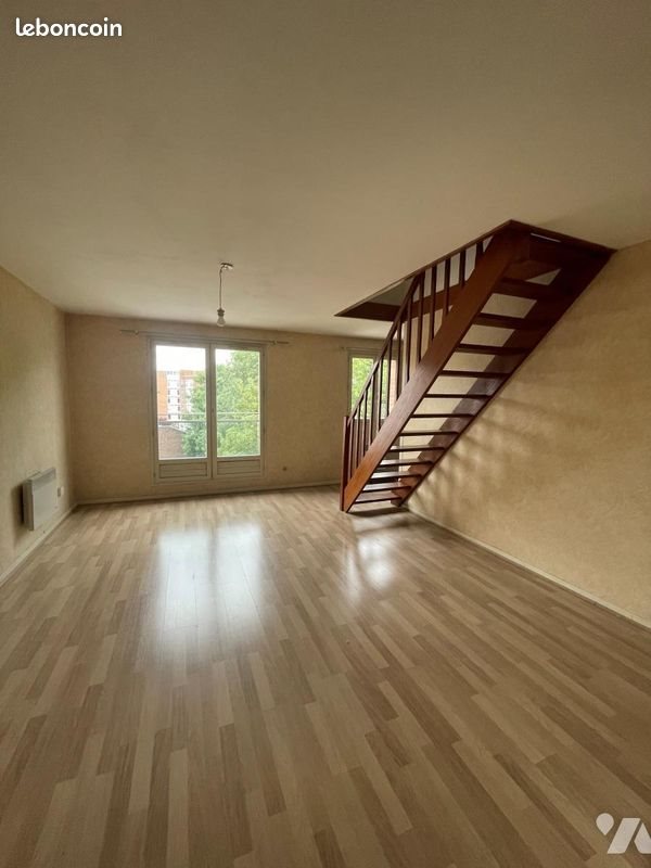 Appartement à louer, 69m², Lille