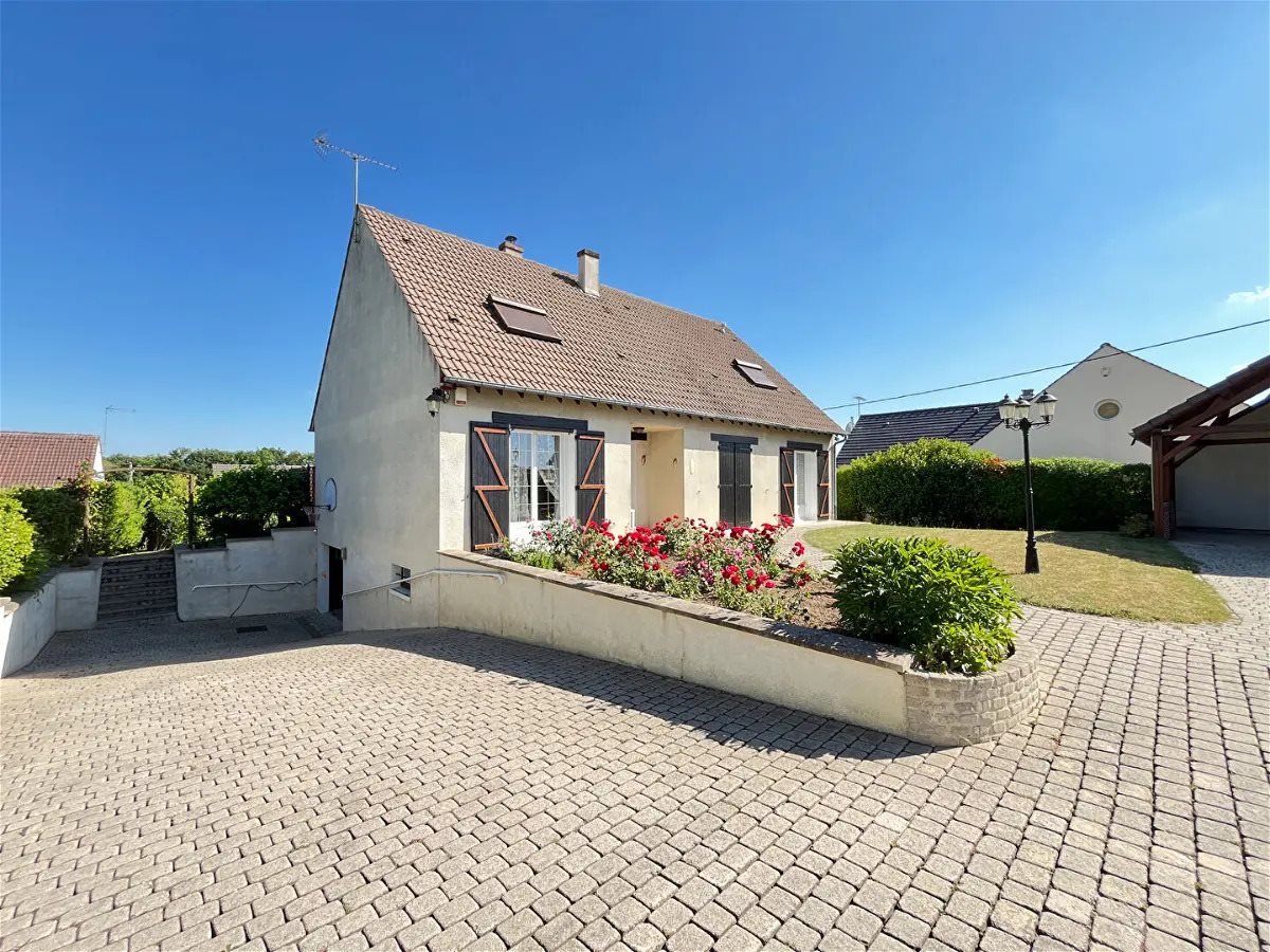 Maison à vendre, 196m², Briarres-sur-Essonne