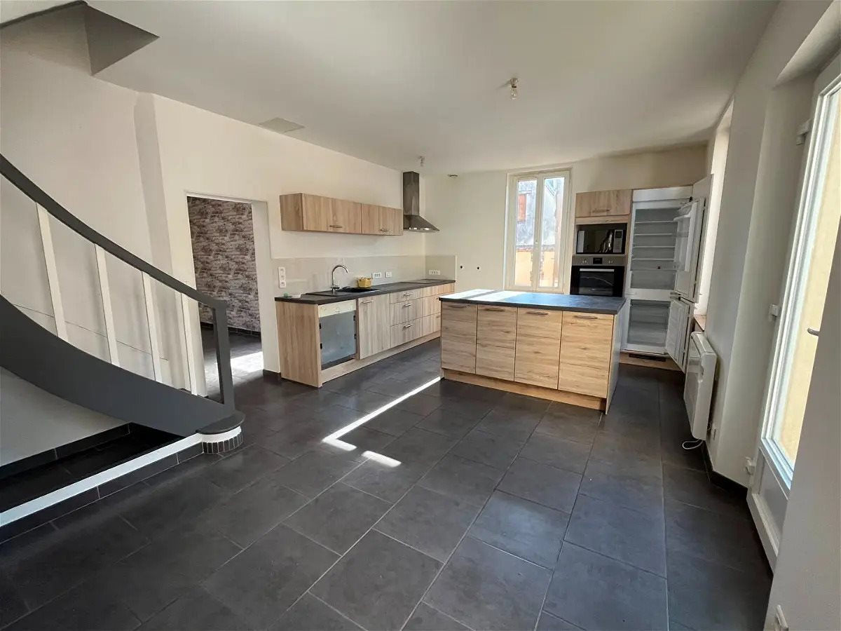 Maison à vendre, 91m², Château-Renard