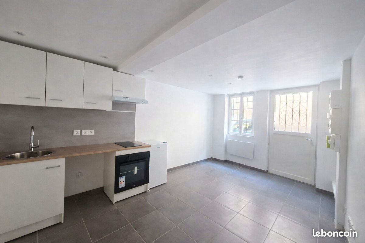 Appartement à louer, 18m², Sigean