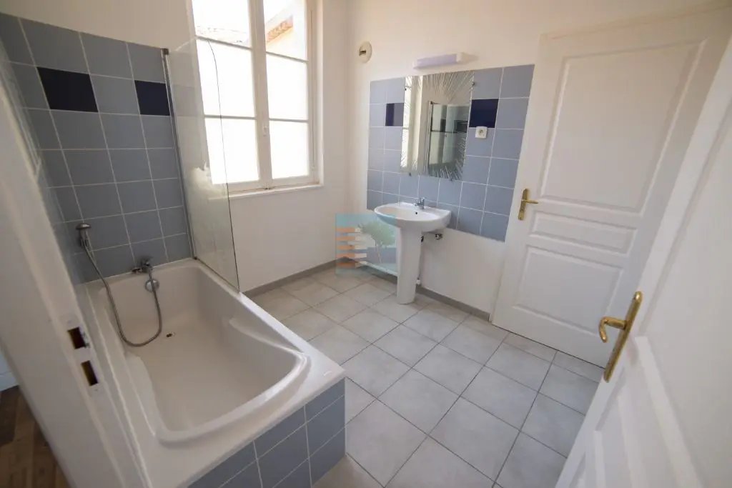 Appartement à louer, 47m², Narbonne