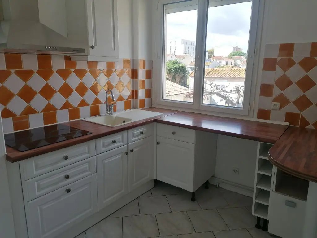 Maison à louer, 103m², Narbonne