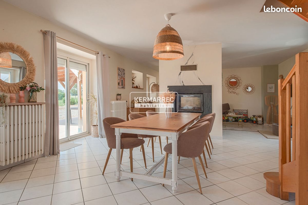 Maison à vendre, 195m², Argentré-du-Plessis