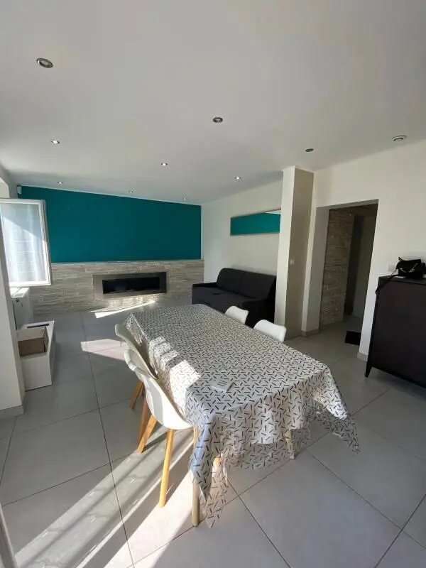 Appartement à louer, 49m², Hettange-Grande