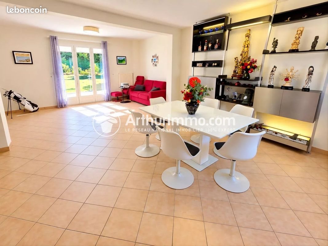 Maison à vendre, 120m², Saint-Pierre-du-Perray