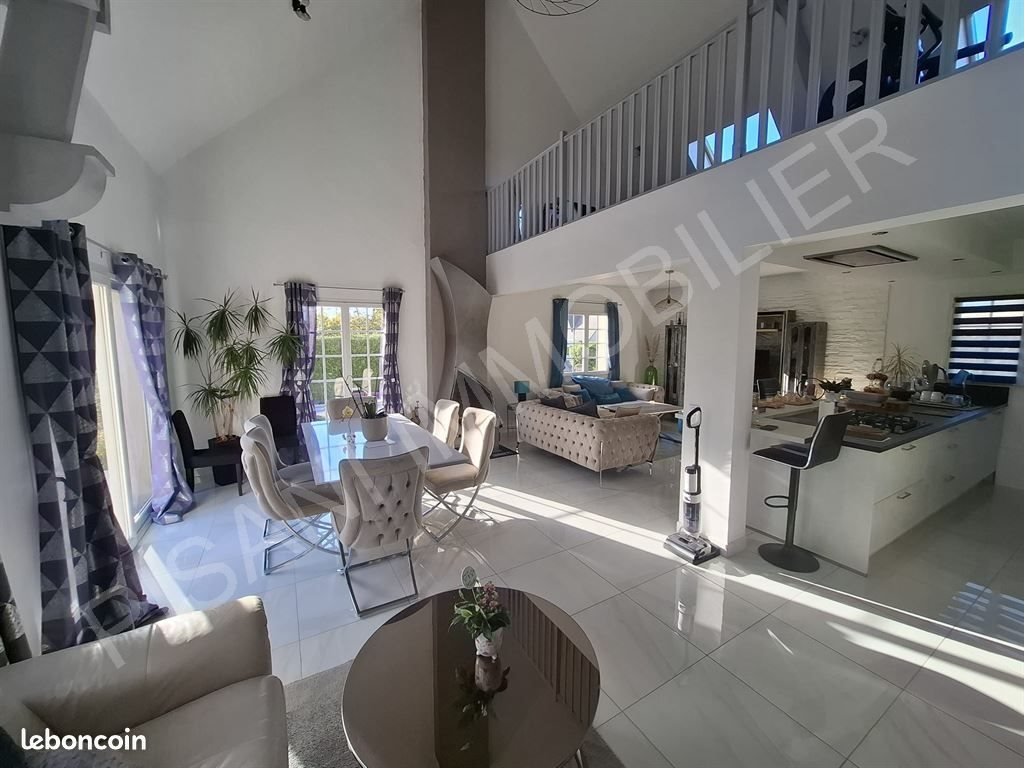 Maison à vendre, 159m², Saint-Jouin-Bruneval