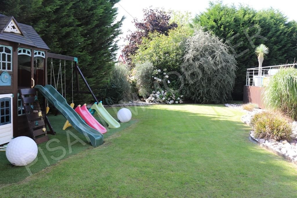 Maison à vendre, 307m², Les Trois-Pierres