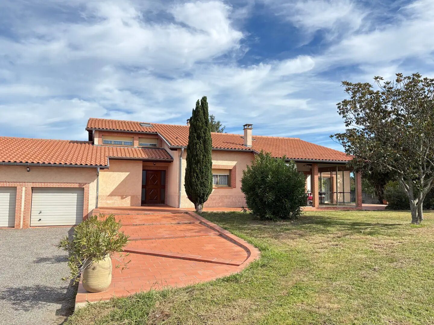 Maison à vendre, 235m², Frouzins