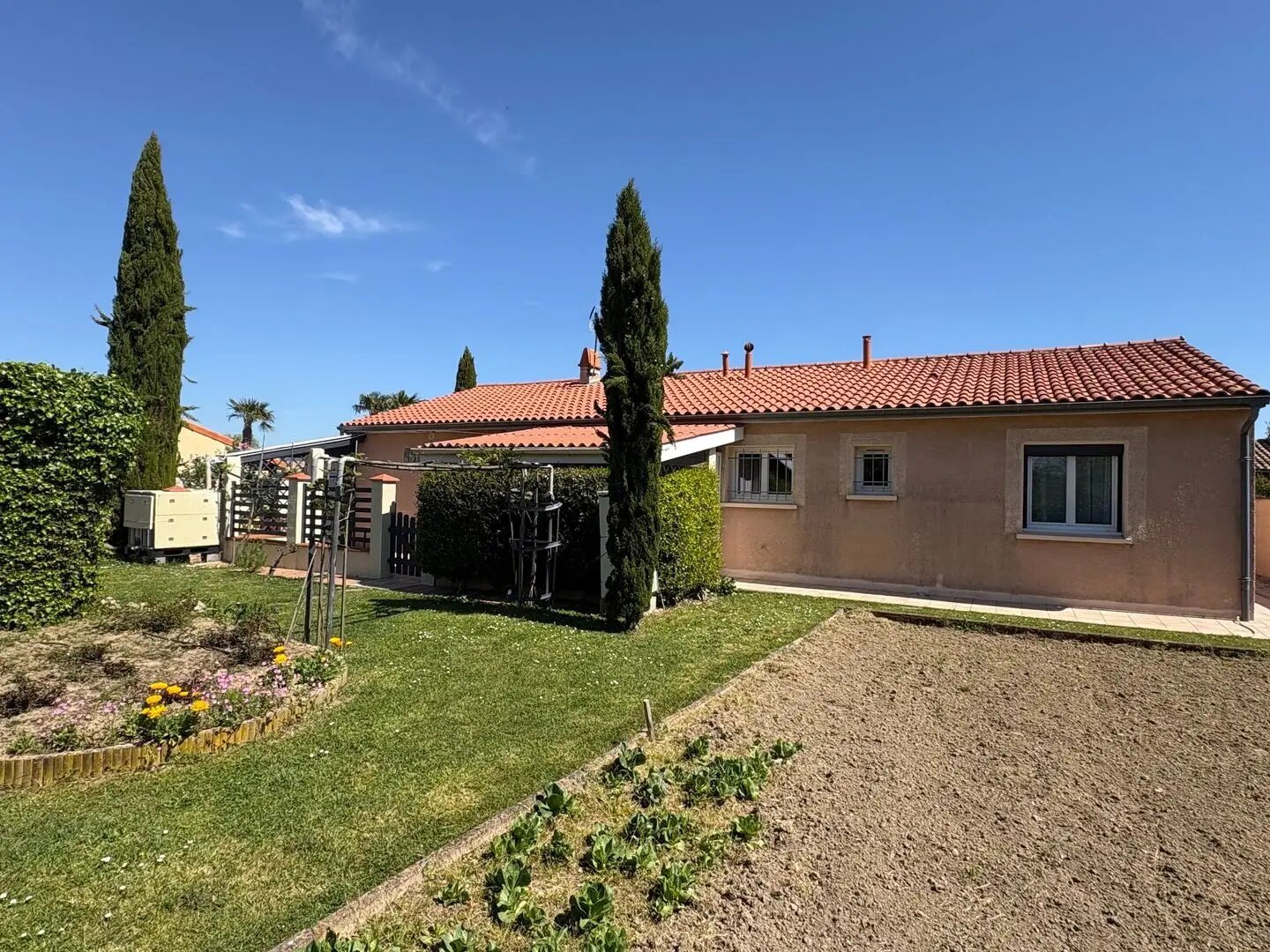 Maison à vendre, 93m², Frouzins